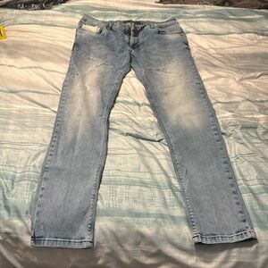 Mondo Slim Fit Men’s Jeans